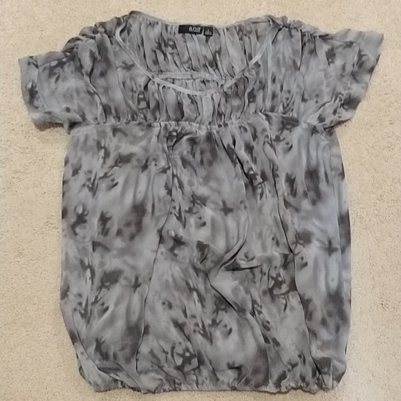 Sheer smokey blouse - Picture 4 of 7